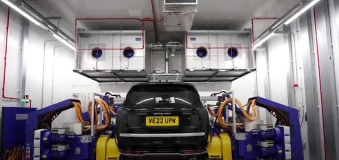 捷豹路虎工廠關(guān)閉延長(zhǎng)至10月 網(wǎng)絡(luò)攻擊沖擊英國(guó)汽車業(yè)